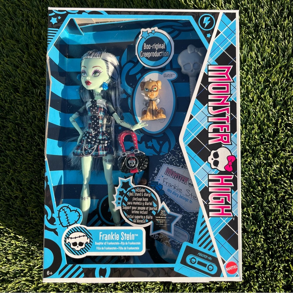 Monster High Frankie Stein Reproduction Doll